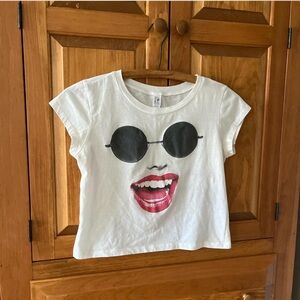 Chic White Graphic Crop Top